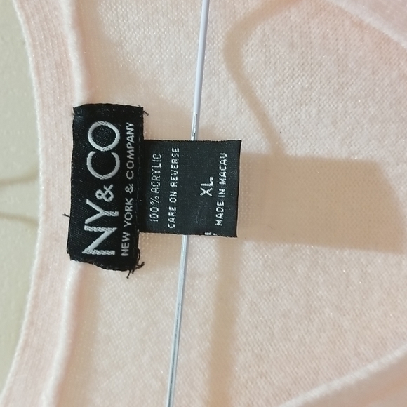 NY & CO Sweaters - Picture 5 of 5